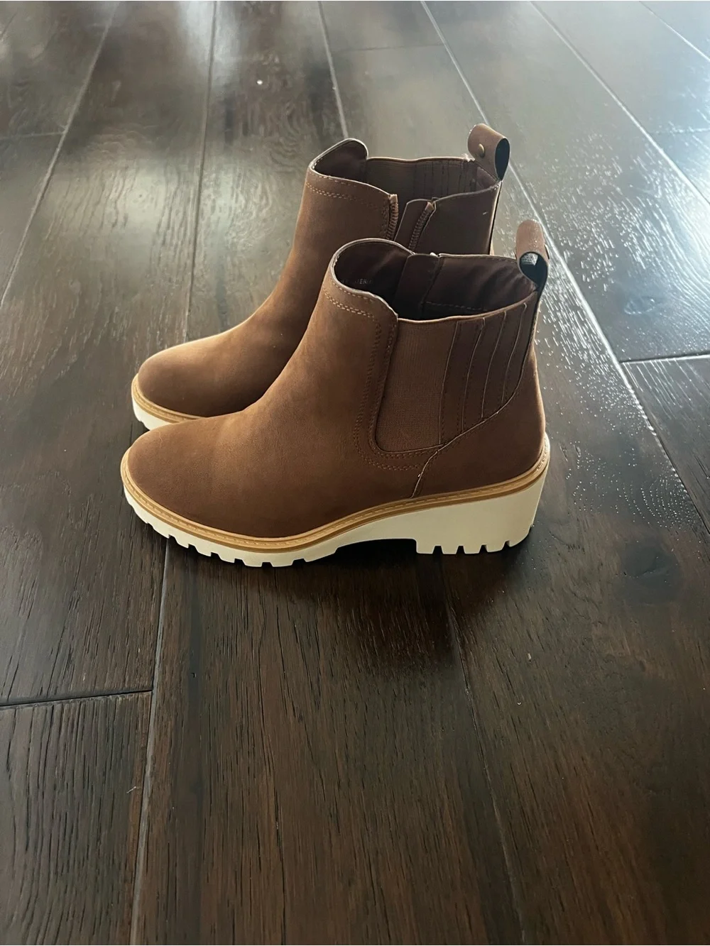 Supercush Colby Chelsea boot